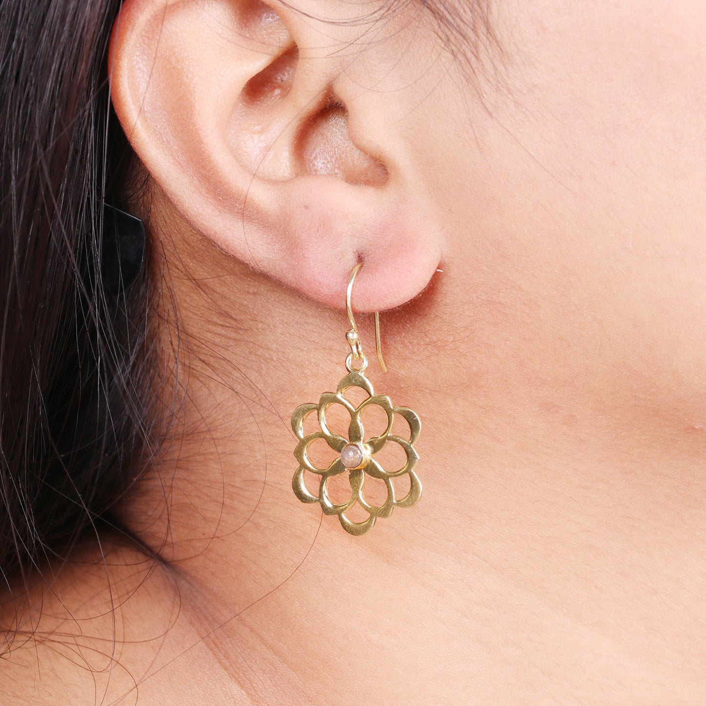 Flower shaped gold plated 925 sterling silver earrings with labradorite gemstone