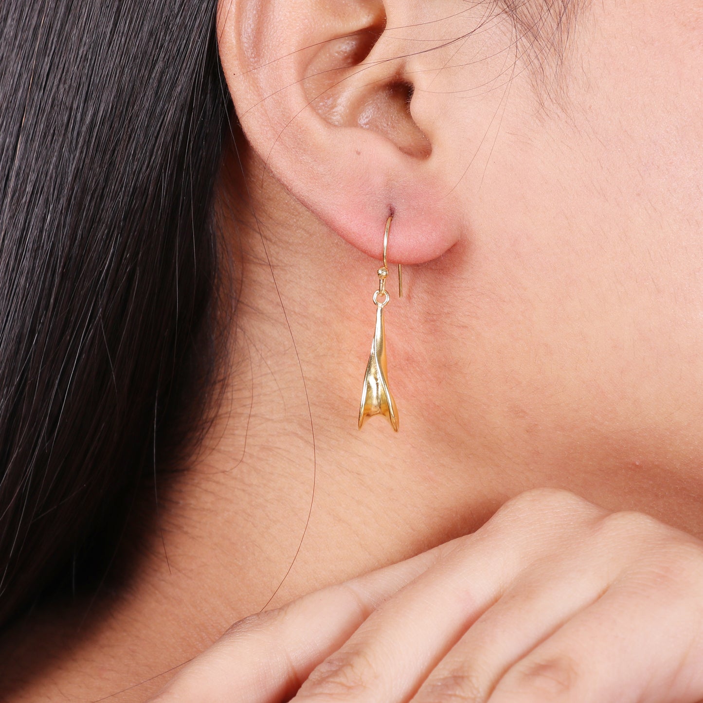 Plain earring in gold plated 925 sterling silver