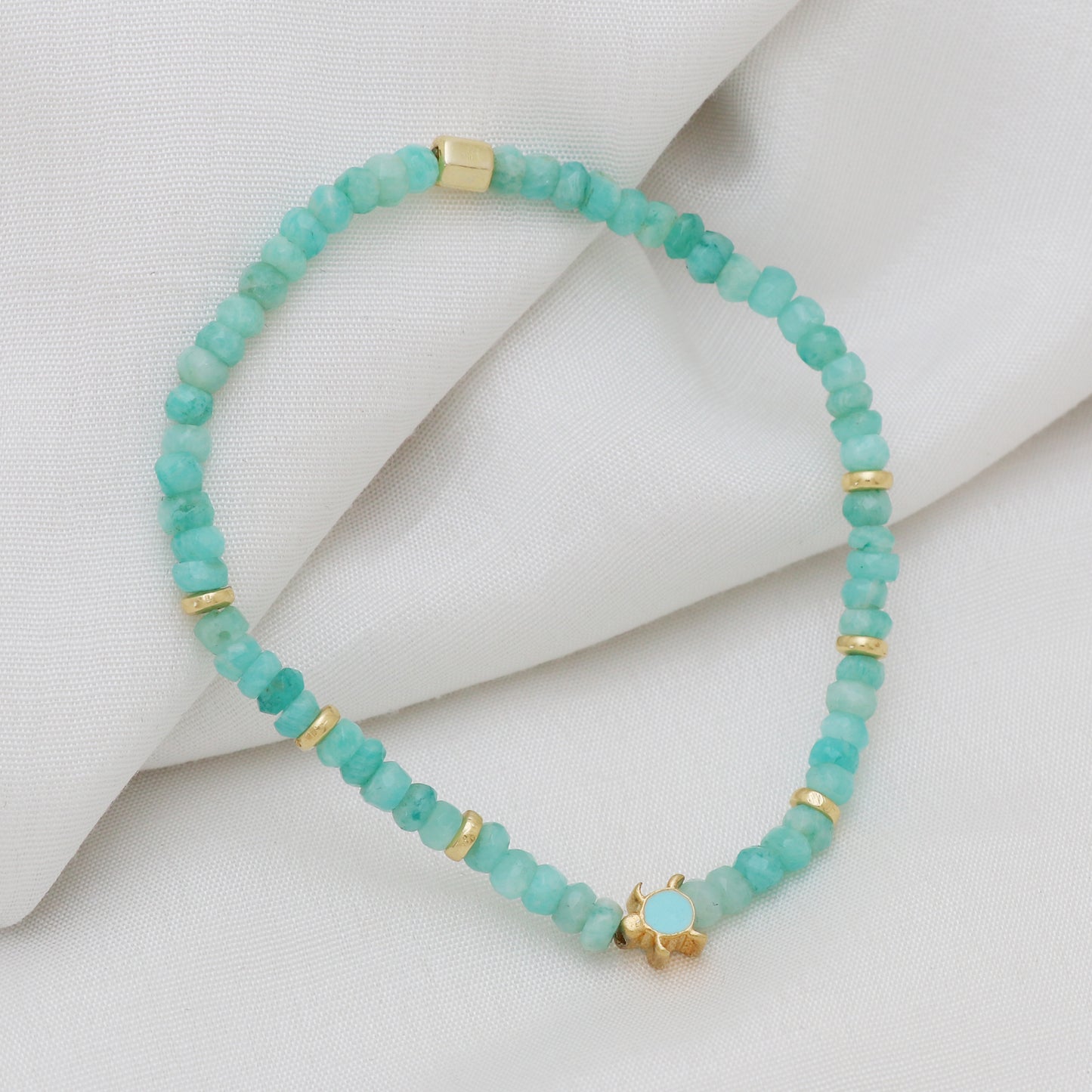 Amazonite turtle charm stretch bracelet with blue enamel and in gold plated 925 sterling silver