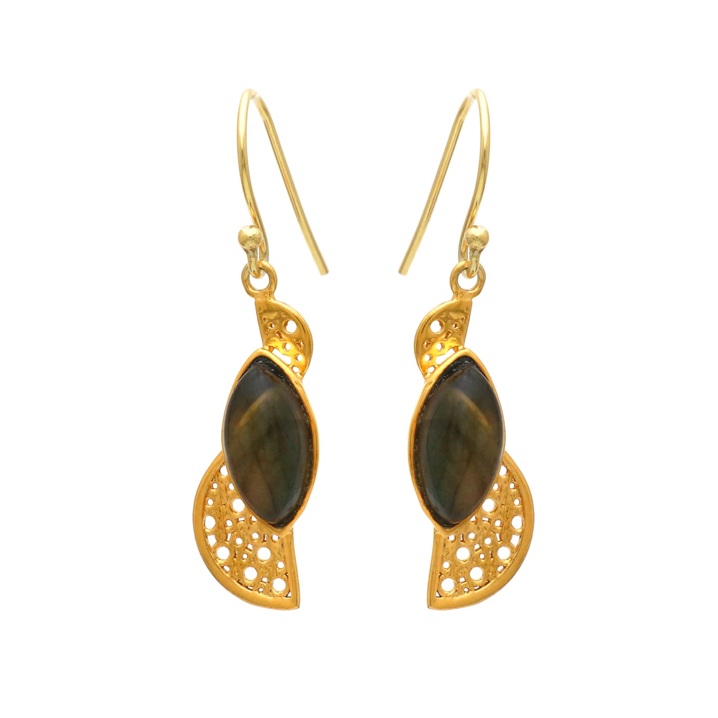 Labradorite earring in gold plated 925 sterling silver