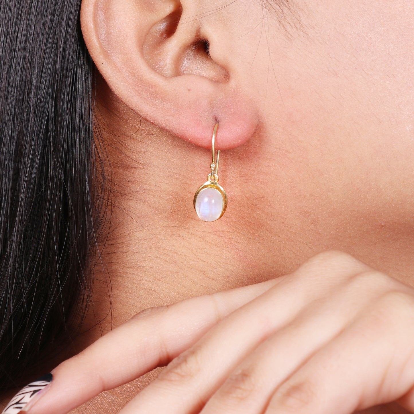 Rainbow moonstone gemstone earring in gold plated 925 sterling silver