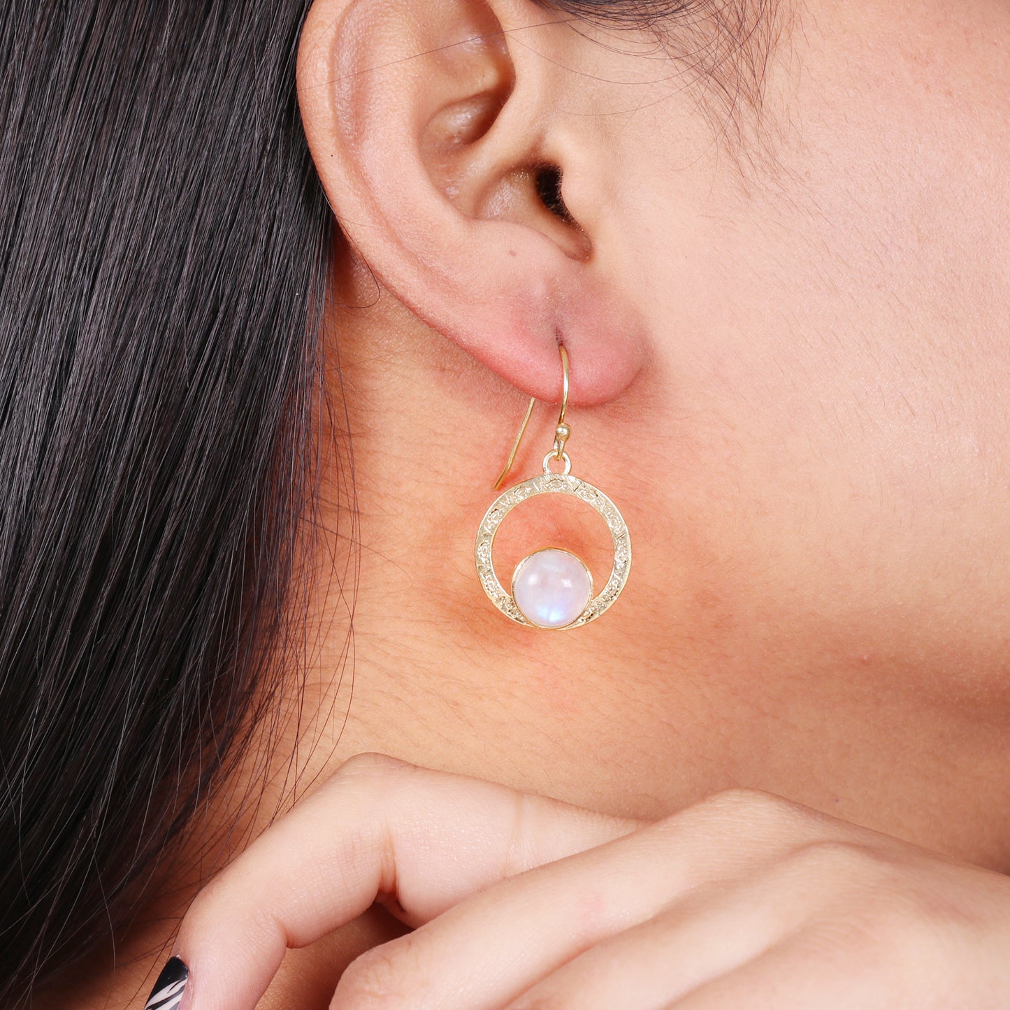 Rainbow moonstone gemstone earring in gold plated 925 sterling silver