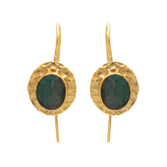 Hammered labradorite earring in gold plated 925 sterling silver