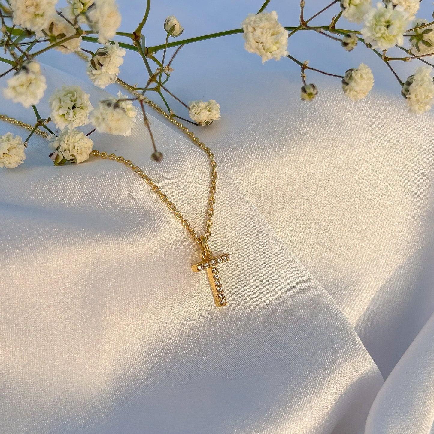 A-Z Alphabet Initial chain necklace with zircon gemstones in gold plated Brass